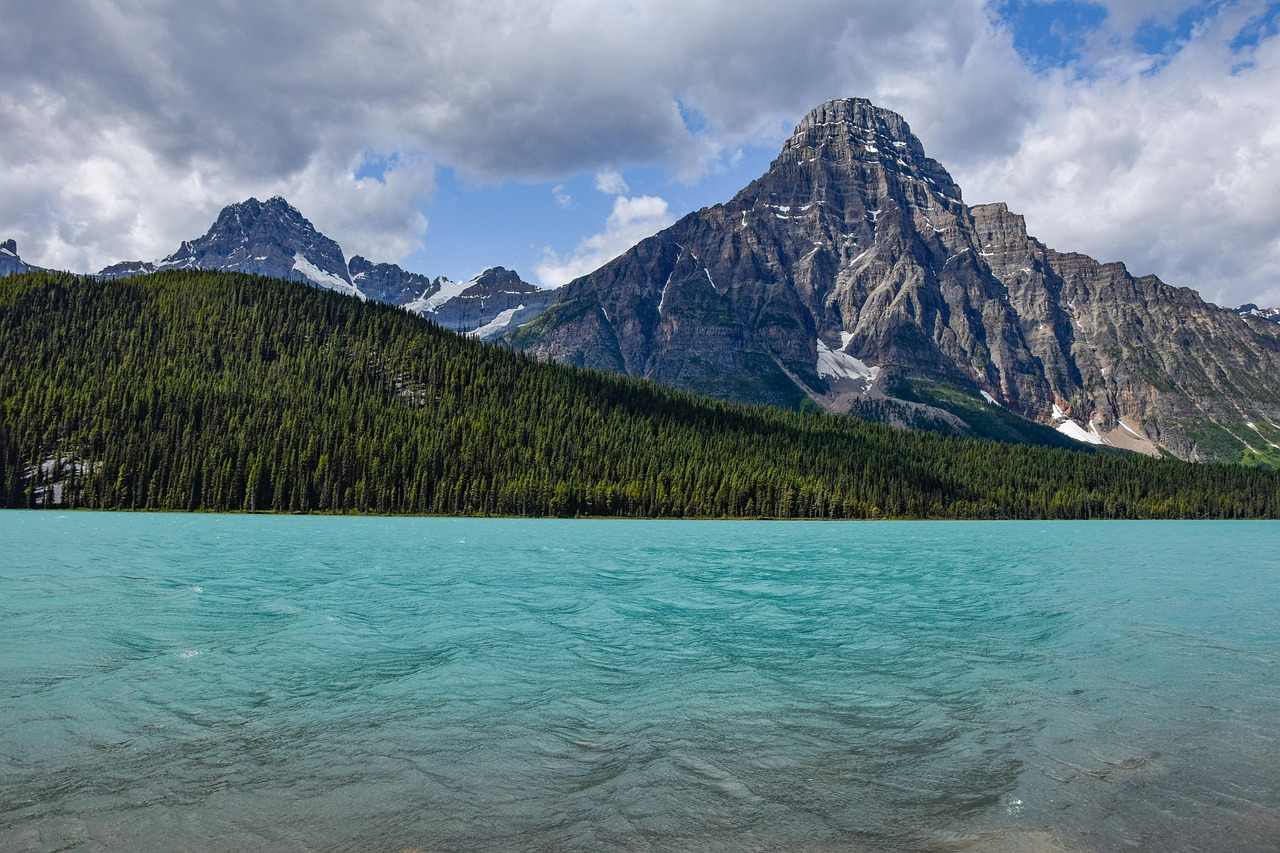 clear lakes in BC